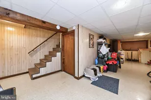 907 Oxford Ave, Phoenixville, PA 19460 - Photo 25