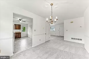 160 Pine St, Toughkenamon, PA 19374 - Photo 5