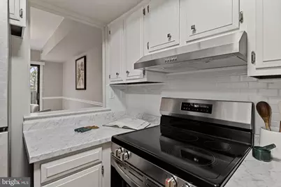 297 Summit House #297, West Chester, PA 19382 - Photo 23