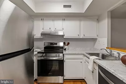 297 Summit House #297, West Chester, PA 19382 - Photo 21