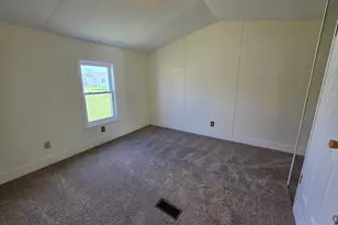 864 Aspen Ave, Spring City, PA 19475 - Photo 19