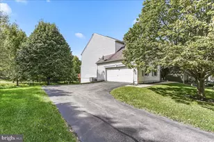 8 Ridings Way, West Chester, PA 19382 - Photo 41