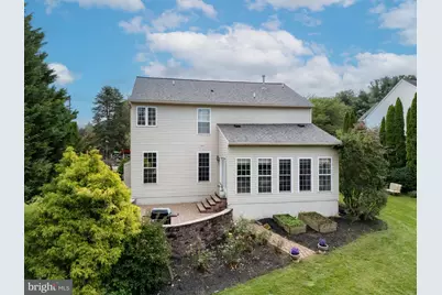 102 Autumn Trl, Coatesville, PA 19320 - Photo 5