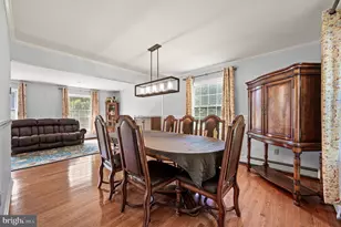 17 McIlvain Dr, Downingtown, PA 19335 - Photo 11