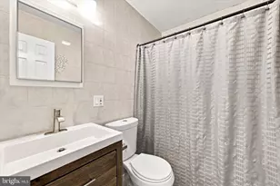 1024 Oak St, Coatesville, PA 19320 - Photo 9