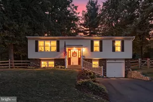 1024 Oak St, Coatesville, PA 19320 - Photo 1