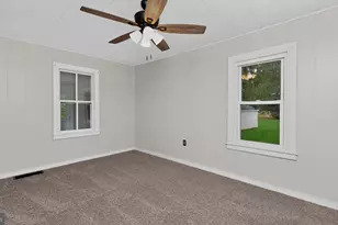 230 Laurel Rd, Elverson, PA 19520 - Photo 23