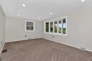 230 Laurel Rd, Elverson, PA 19520 - Photo 19
