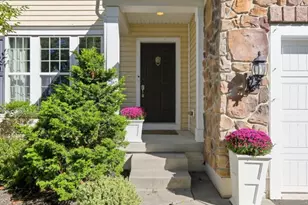 629 Empire Dr, Downingtown, PA 19335 - Photo 5