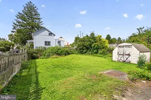 1003 Livingston Ave, Phoenixville, PA 19460 - Photo 17