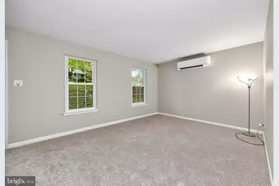 905 Woodview Drive, Coatesville, PA 19320 - Photo 9