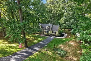 905 Woodview Dr, Coatesville, PA 19320 - Photo 3