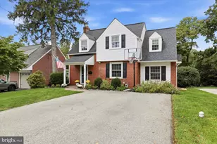 32 Moreland Rd, Paoli, PA 19301 - Photo 1