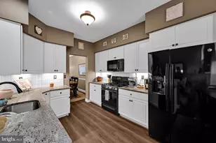 24 Kennedy Dr, Downingtown, PA 19335 - Photo 11