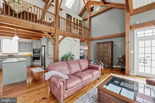 827 Cobb Hill Ln, Pottstown, PA 19465 - Photo 11