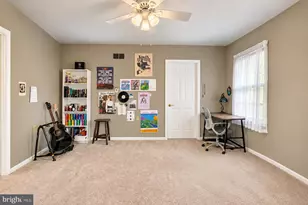 1580 Melville Dr, Pottstown, PA 19465 - Photo 35