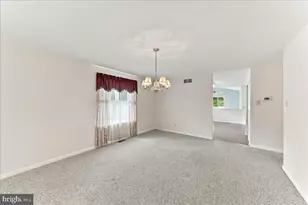 710 W Glenview Dr, West Grove, PA 19390 - Photo 9