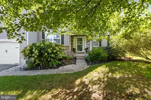 113 Schoolview Ln, Oxford, PA 19363 - Photo 1