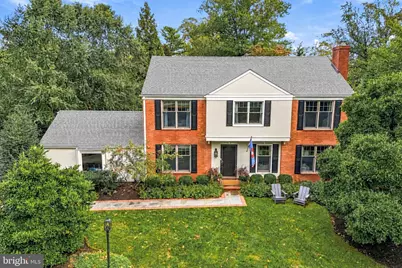393 Colket Lane, Wayne, PA 19087 - Photo 1