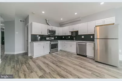 217 W Lancaster Avenue #2, Downingtown, PA 19335 - Photo 3