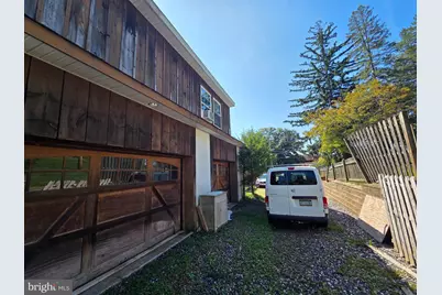 153 E Pothouse Road E, Phoenixville, PA 19460 - Photo 5