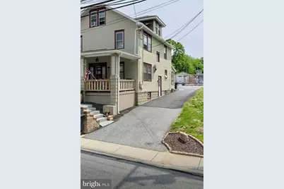 25 W Main Street, Elverson, PA 19520 - Photo 3