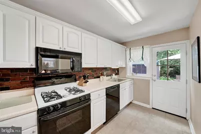 113 N Bradford Avenue, West Chester, PA 19382 - Photo 9