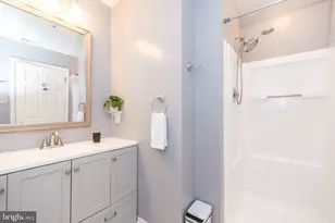 402 Hartford Square, West Chester, PA 19380 - Photo 25
