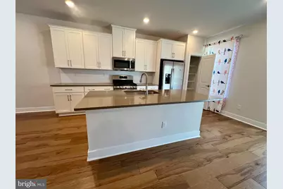806 Pecan Road, Spring City, PA 19475 - Photo 5