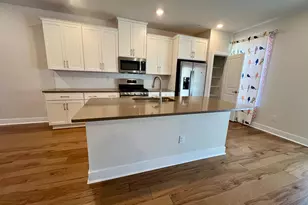 806 Pecan Rd, Spring City, PA 19475 - Photo 5