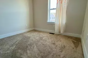 806 Pecan Rd, Spring City, PA 19475 - Photo 11