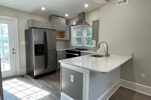 214 S Main St, Spring City, PA 19475 - Photo 7