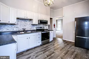 501 Gay St, Phoenixville, PA 19460 - Photo 15