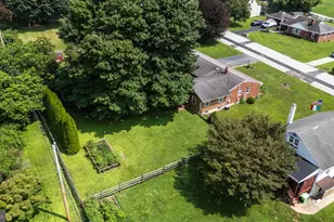 815 W 2nd Ave, Parkesburg, PA 19365 - Photo 29