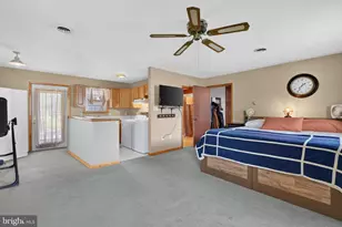 815 W 2nd Ave, Parkesburg, PA 19365 - Photo 17
