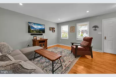 64 Pennsylvania Avenue, Phoenixville, PA 19460 - Photo 5