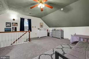 64 Pennsylvania Ave, Phoenixville, PA 19460 - Photo 17