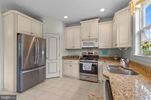 421 Westview Dr, Avondale, PA 19311 - Photo 9