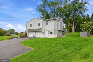 23 Andover Rd, Glenmoore, PA 19343 - Photo 15