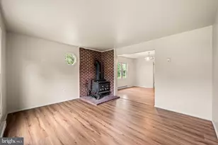 25 New St, Coatesville, PA 19320 - Photo 5