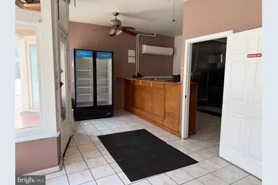 372 S 1st Avenue, Coatesville, PA 19320 - Photo 3