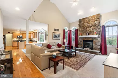904 Victoria Court, Downingtown, PA 19335 - Photo 5