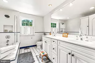 408 Lantern Ln, Berwyn, PA 19312 - Photo 47