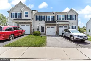 142 Cricket Dr, Malvern, PA 19355 - Photo 1