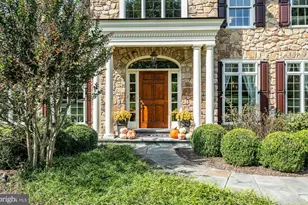 132 Waverly Cir, Phoenixville, PA 19460 - Photo 3