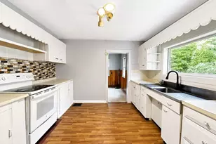 497 Lancaster Ave, Malvern, PA 19355 - Photo 11
