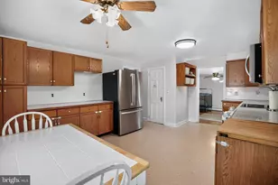 408 Pennsylvania Ave, Avondale, PA 19311 - Photo 7