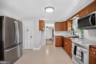 408 Pennsylvania Ave, Avondale, PA 19311 - Photo 9