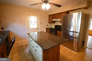 435 N 5 Points Rd, West Chester, PA 19380 - Photo 5