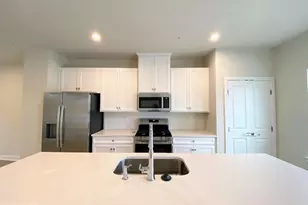 2550 Baydon Ln, Coatesville, PA 19320 - Photo 3